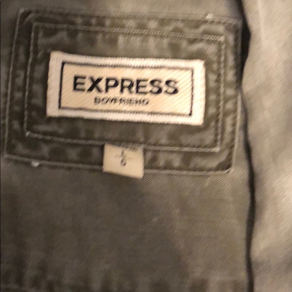 Worn express button down - Picture 4 of 7